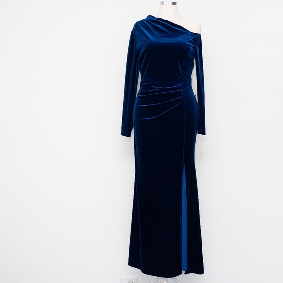 Betsy & Adam - One Shoulder Long Sleeve Velvet Gown - Picture 2 of 12